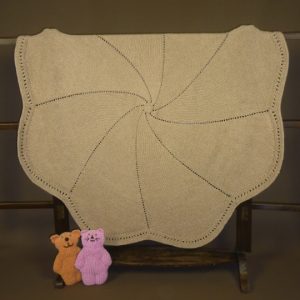 BB223 Lotus Blanket